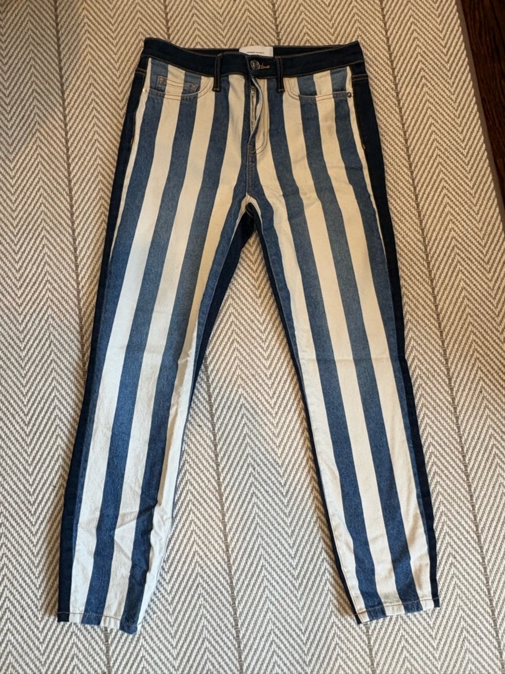 Current Elliott Striped Front Blue and White Jeans 27